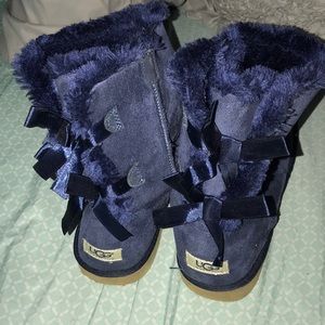 Ugg bow boots